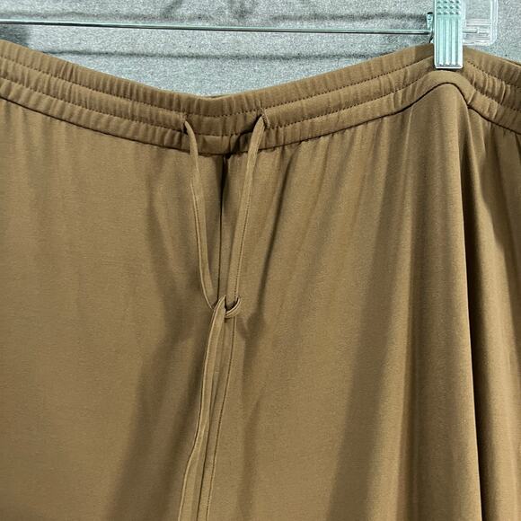 Every Day by Susan Graver Liquid Knit Drawstring Crop Pants Driftwood, Size 3X - Picture 5 of 10